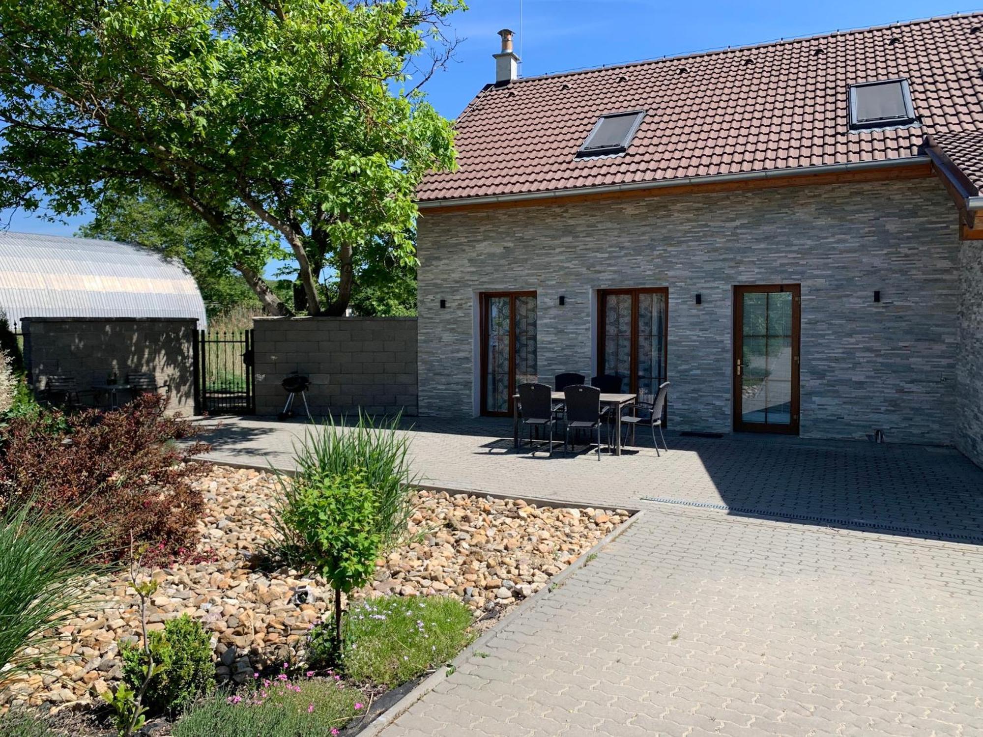 Apartmany U Orecha Bořetice Eksteriør bilde